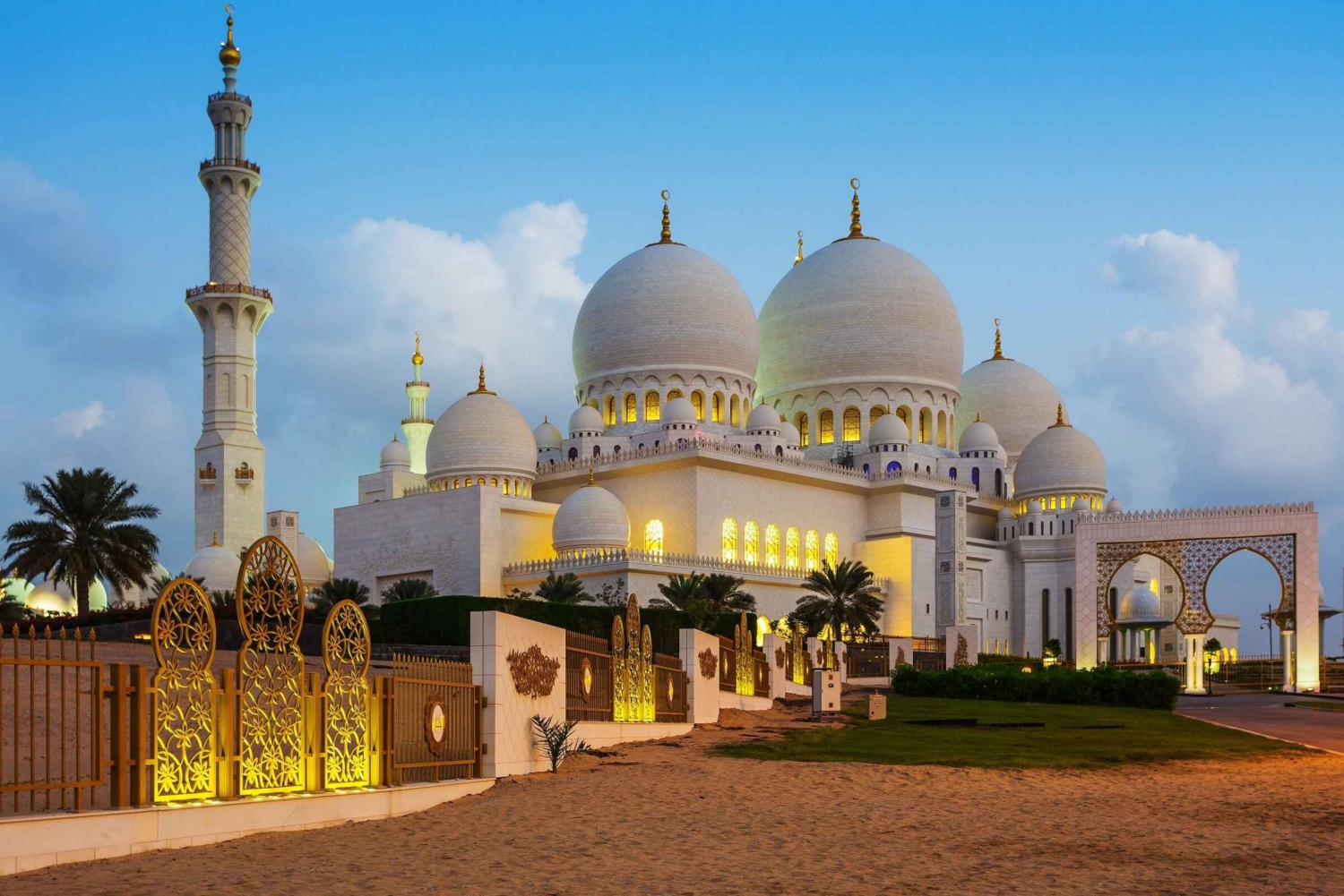Von Dubai aus: Abu Dhabi Tagestour mit Moschee und Emirates Palace