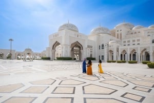 De Dubai: Mesquita Sheikh Zayed de Abu Dhabi e Qasr Al Watan
