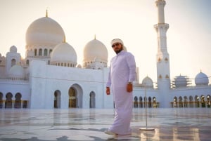 Desde Dubai: Visita guiada a la Mezquita Sheikh Zayed de Abu Dhabi