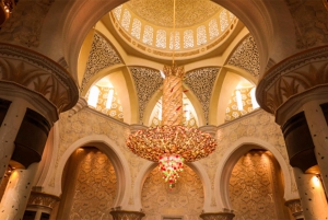 Fra Dubai: Abu Dhabi Sheikh Zayed-moskeen - guidet tur
