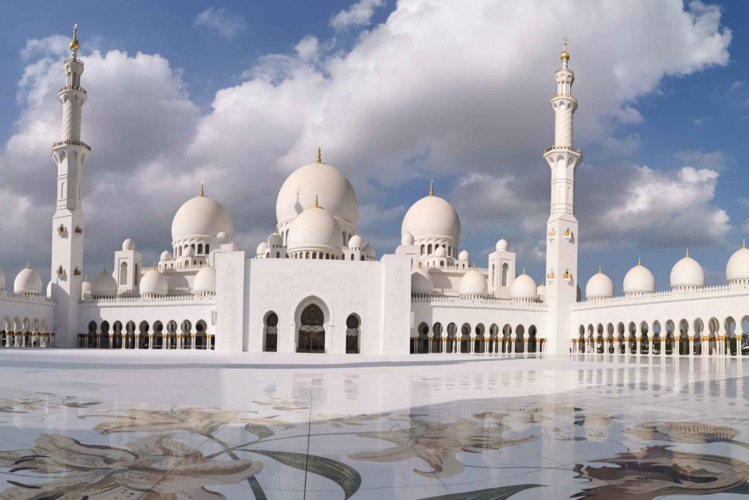 Ab Dubai: Abu Dhabi Tagestour in Kleingruppe mit Mittagessen