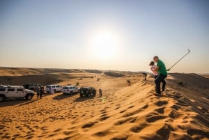 Fra Dubai: Jeep-safari, grill og quadtur