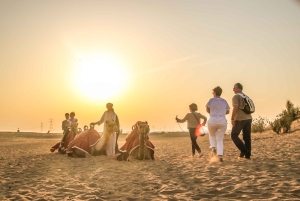 Vanuit Dubai: Woestijnsafari, BBQ, Quad rijden, Shisha & drankjes