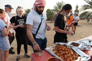 Vanuit Dubai: Woestijnsafari, BBQ, Quad rijden, Shisha & drankjes