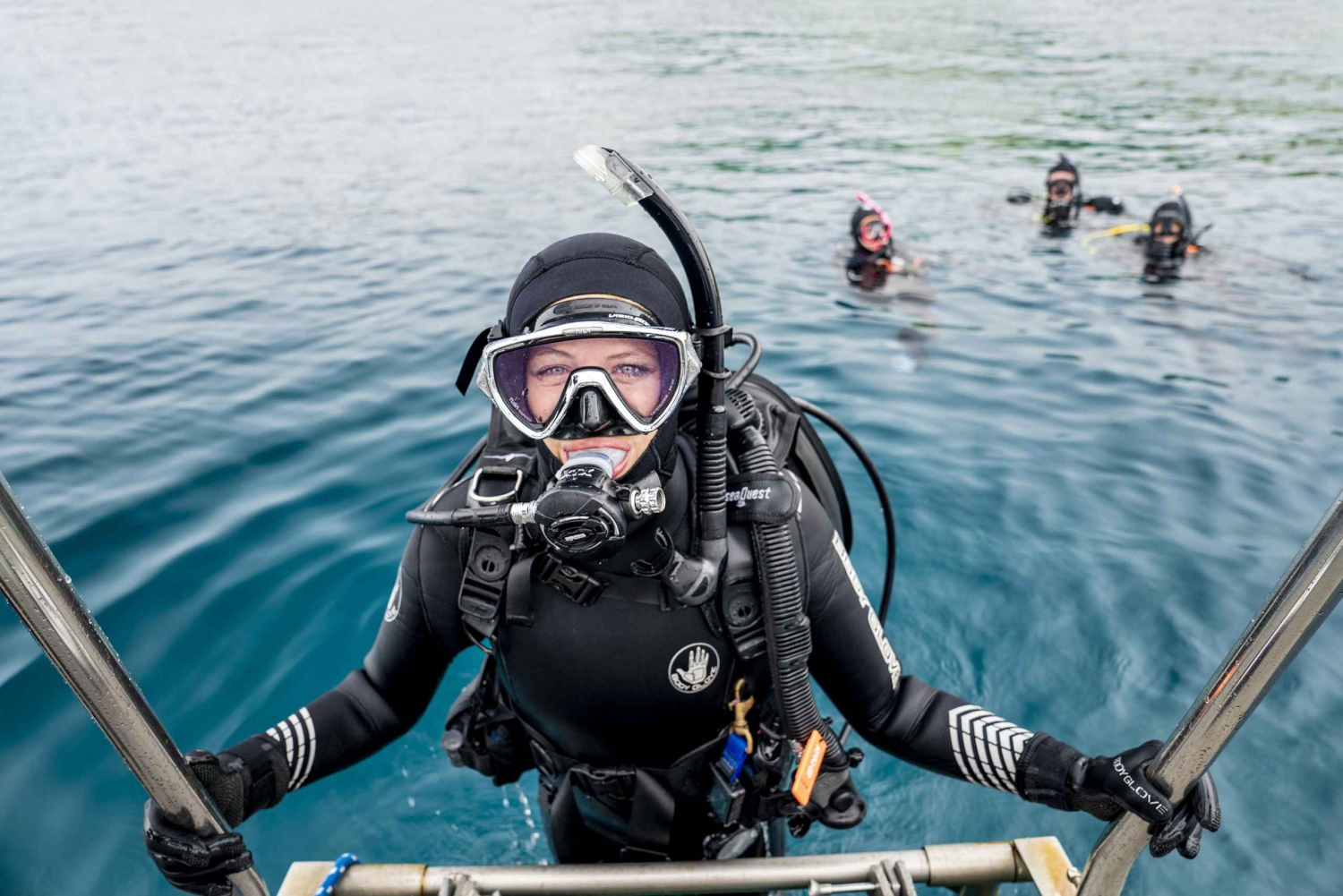 From Dubai: 2 Dives for certified divers in Fujairah