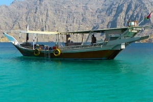 Dubai: Oman Cruise with Snorkeling, Lunch, & Hotel Transfers