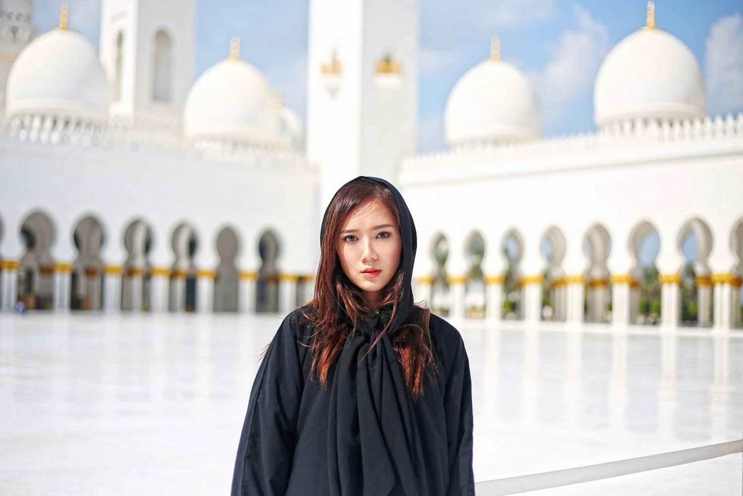 Desde Dubai: Mezquita del Jeque Zayed, Abu Dhabi y Palacio de los Emiratos