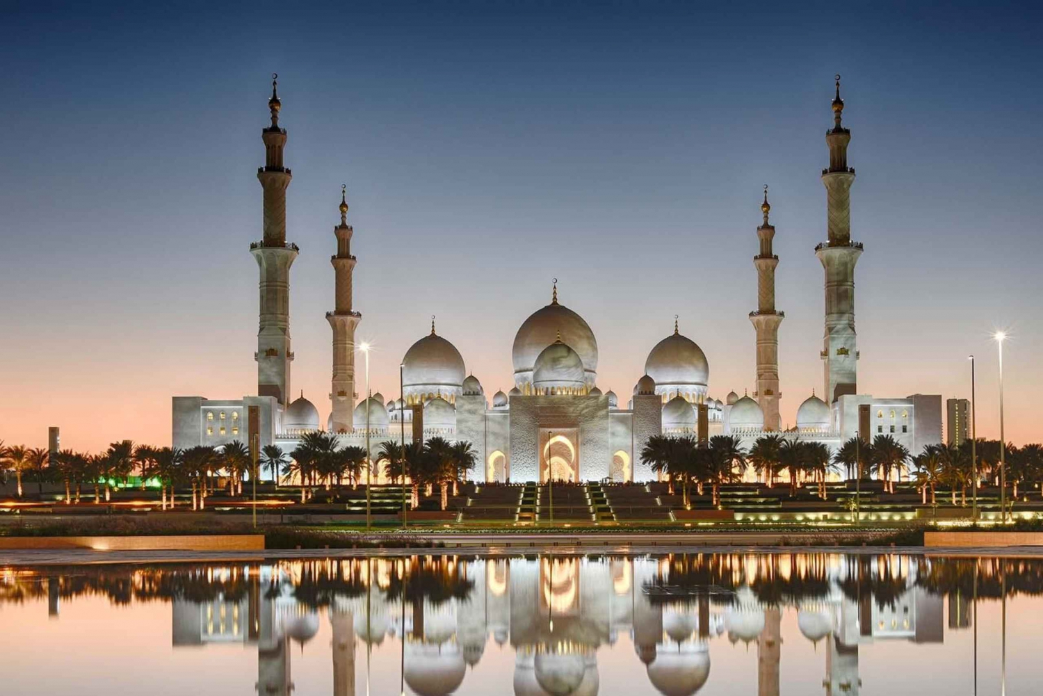 Fra Dubai til Abu Dhabi Guidet heldags sightseeingtur i SUV