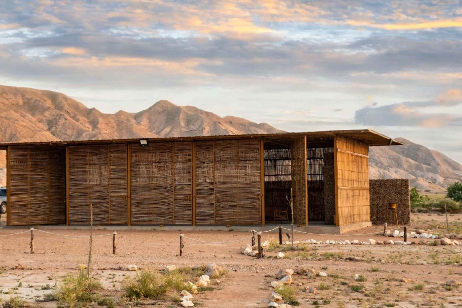 A partir de Dubai: Experiência Zerzura Buggy + Jantar Privado