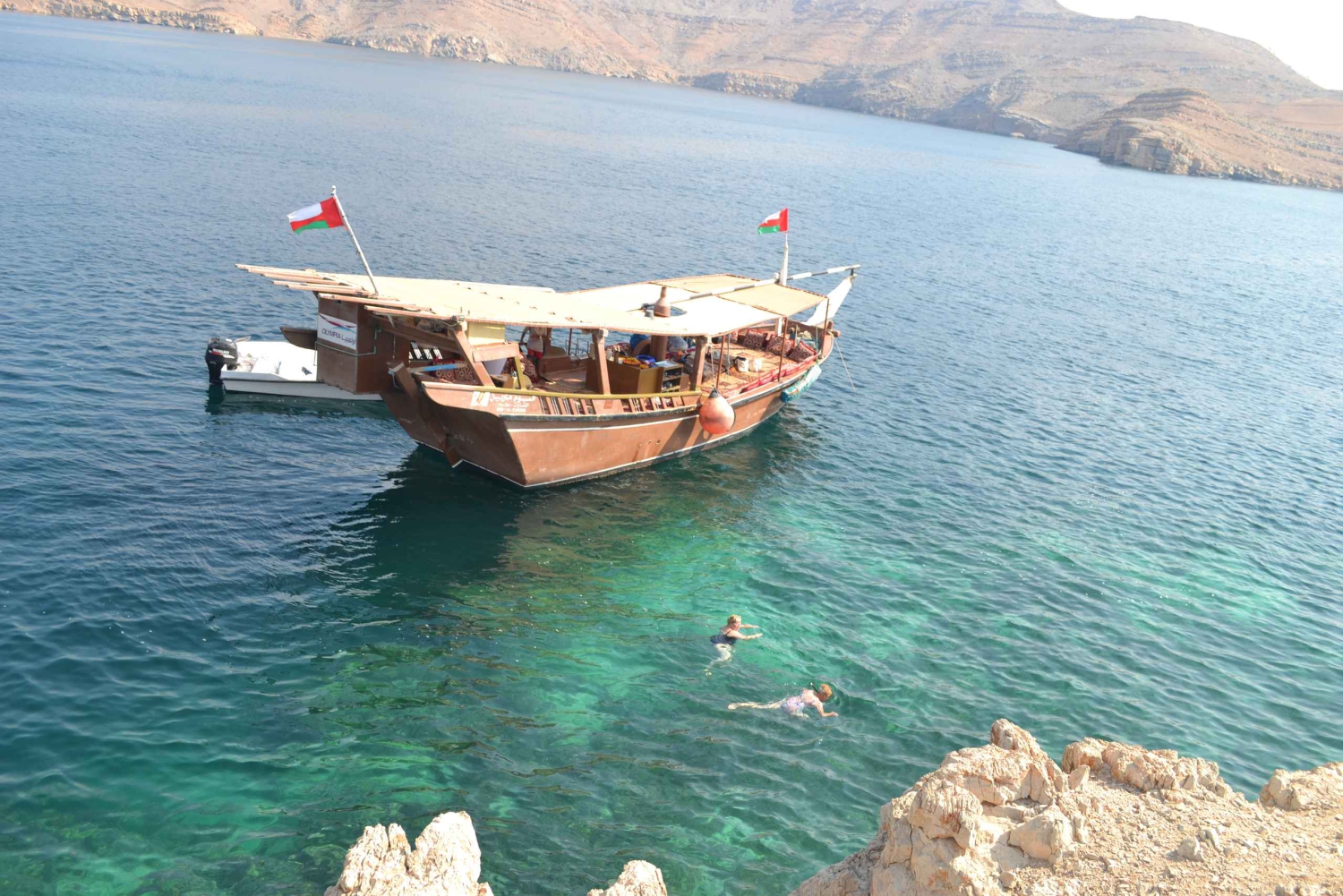 Desde EAU: Musandam Khasab Excursión de avistamiento de delfines con almuerzo