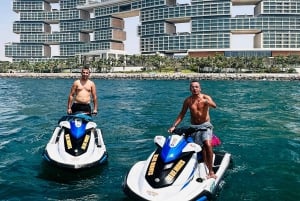 Dubai: Erlebe Jetski zum Burj Al Arab + Fotos & Videos