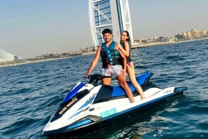 Dubai: Erlebe Jetski zum Burj Al Arab + Fotos & Videos