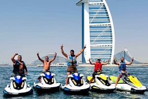 Dubai: Erlebe Jetski zum Burj Al Arab + Fotos & Videos
