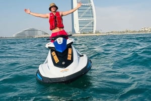 Dubai: Erlebe Jetski zum Burj Al Arab + Fotos & Videos