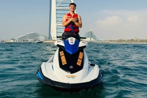 Dubai: Erlebe Jetski zum Burj Al Arab + Fotos & Videos