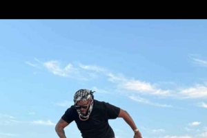 Golden Sands & Glamour: Hummer-Safari mit Fotoshooting