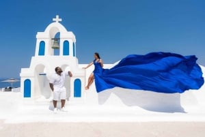 Sessão fotográfica com vestidos voadores em grupo - Santorini
