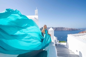 Sessão fotográfica com vestidos voadores em grupo - Santorini