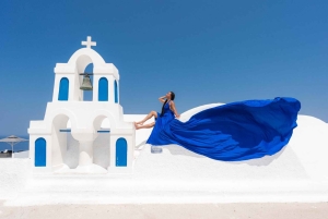 Sessão fotográfica com vestidos voadores em grupo - Santorini