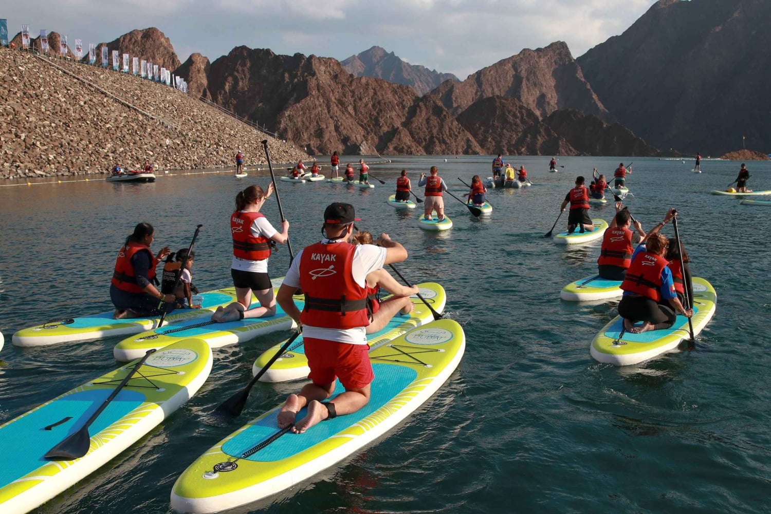Hatta Discovery: onbeperkt kajakken en honingbijavontuur