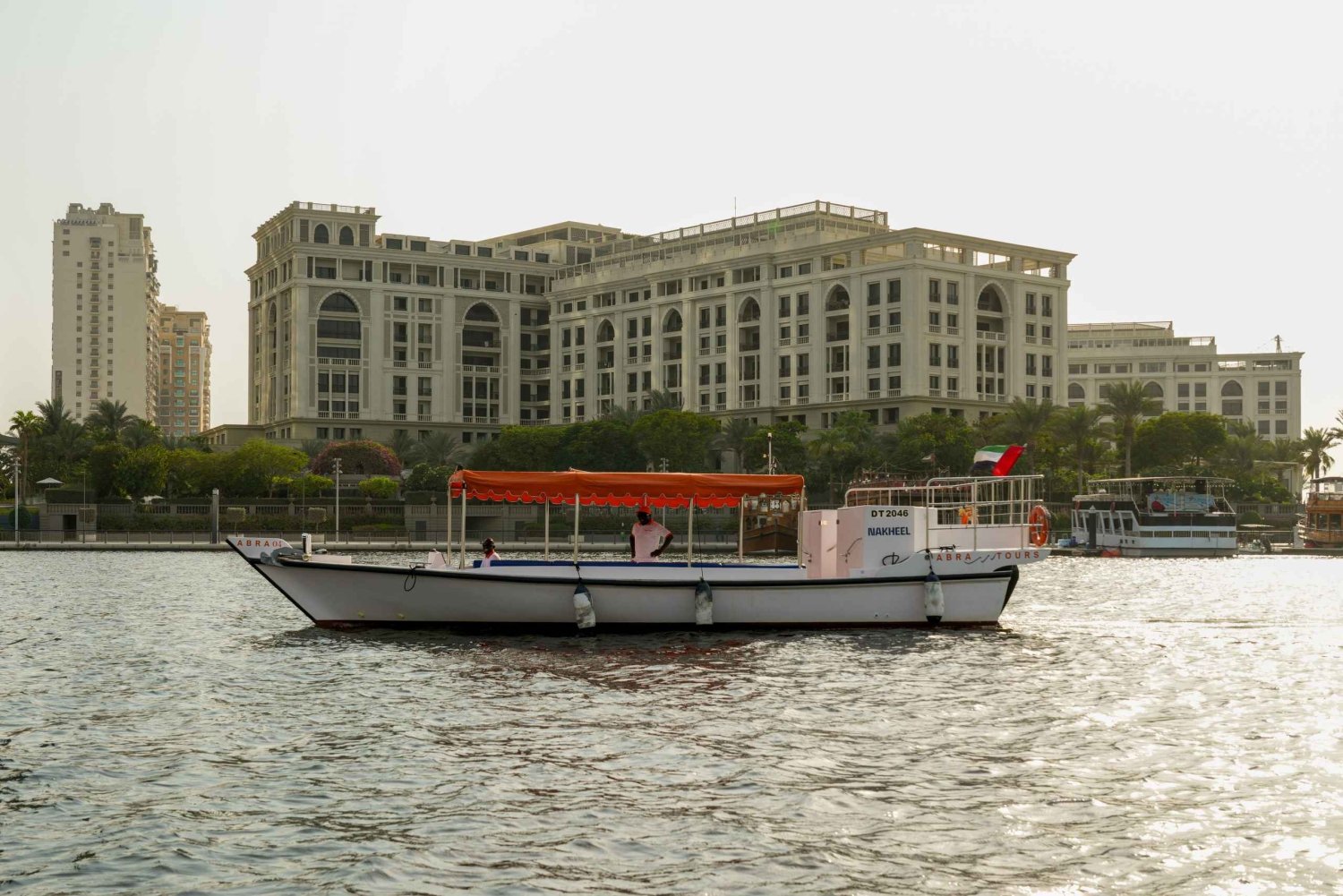 Jaddaf: Abra-venekierros Creek Harbourissa ja Gold Soukissa