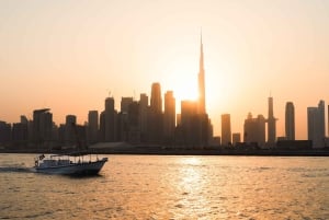 Джаддаф: водная прогулка на лодке Абра в гавани Крик-Харбор