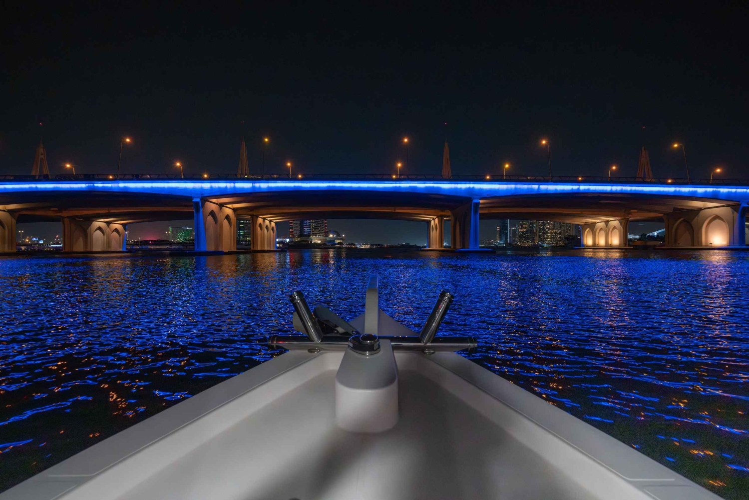 Jaddaf: Nytårsaftens fyrværkerikrydstogt 2026