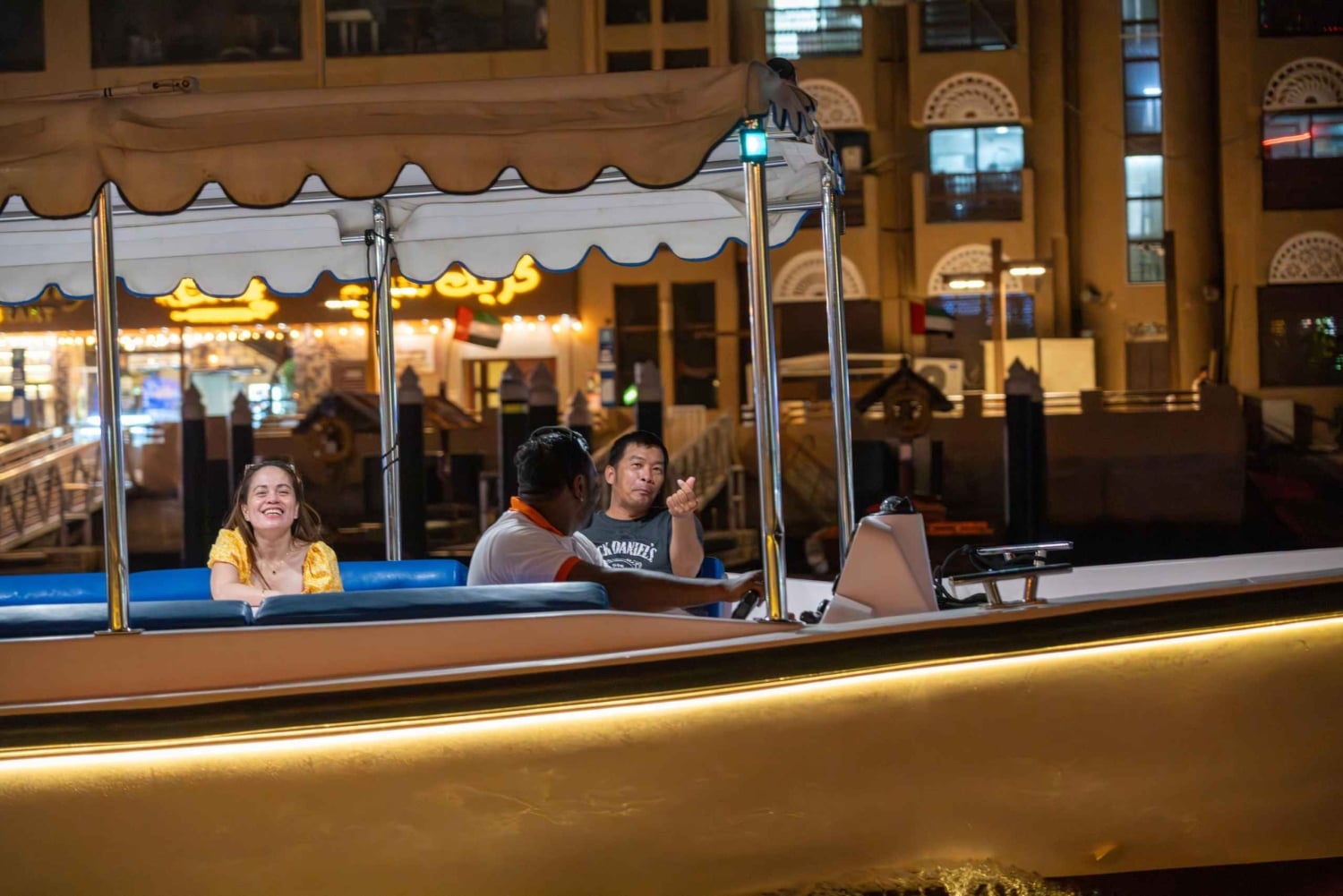 Jaddaf: Nytårsaftens fyrværkerikrydstogt 2026