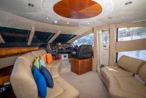 Luxury Dubai Marina Yacht Cruise with Meals & Drinks