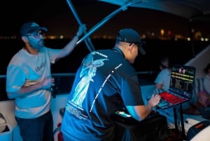 Luxury Dubai Marina Yacht Cruise with Meals & Drinks