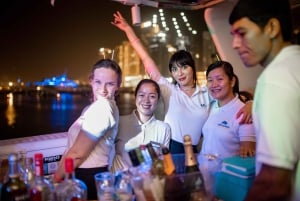 Luxury Dubai Marina Yacht Cruise with Meals & Drinks