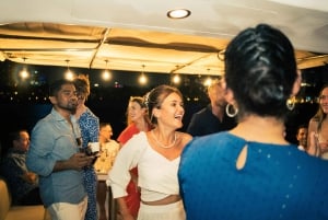 Luxury Dubai Marina Yacht Cruise with Meals & Drinks
