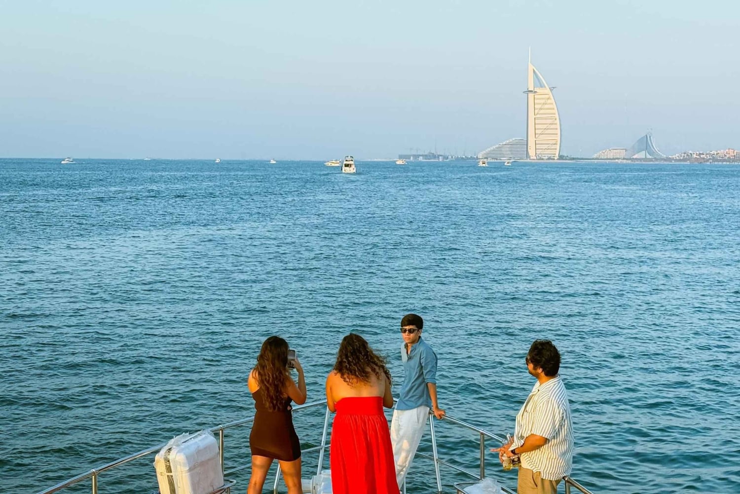 Crucero en yate de lujo en Dubái: de Palm Jumeirah a Burj Al Arab