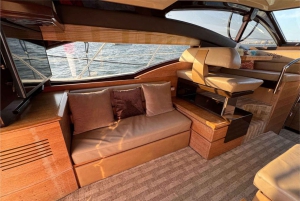 豪華プライベートヨットツアー体験（ソフトドリンク付） 52ft