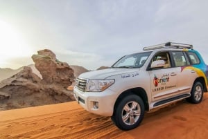 Mleiha Desert Safari with Sandboarding, Stargazing & Dinner