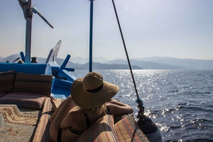 Musandam Khasab Full-Day Cruise with Transfers & Lunch