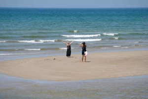 Muscat: Tagestour mit omanischem Mittagessen, Abholung vom Hotel und Flugticket