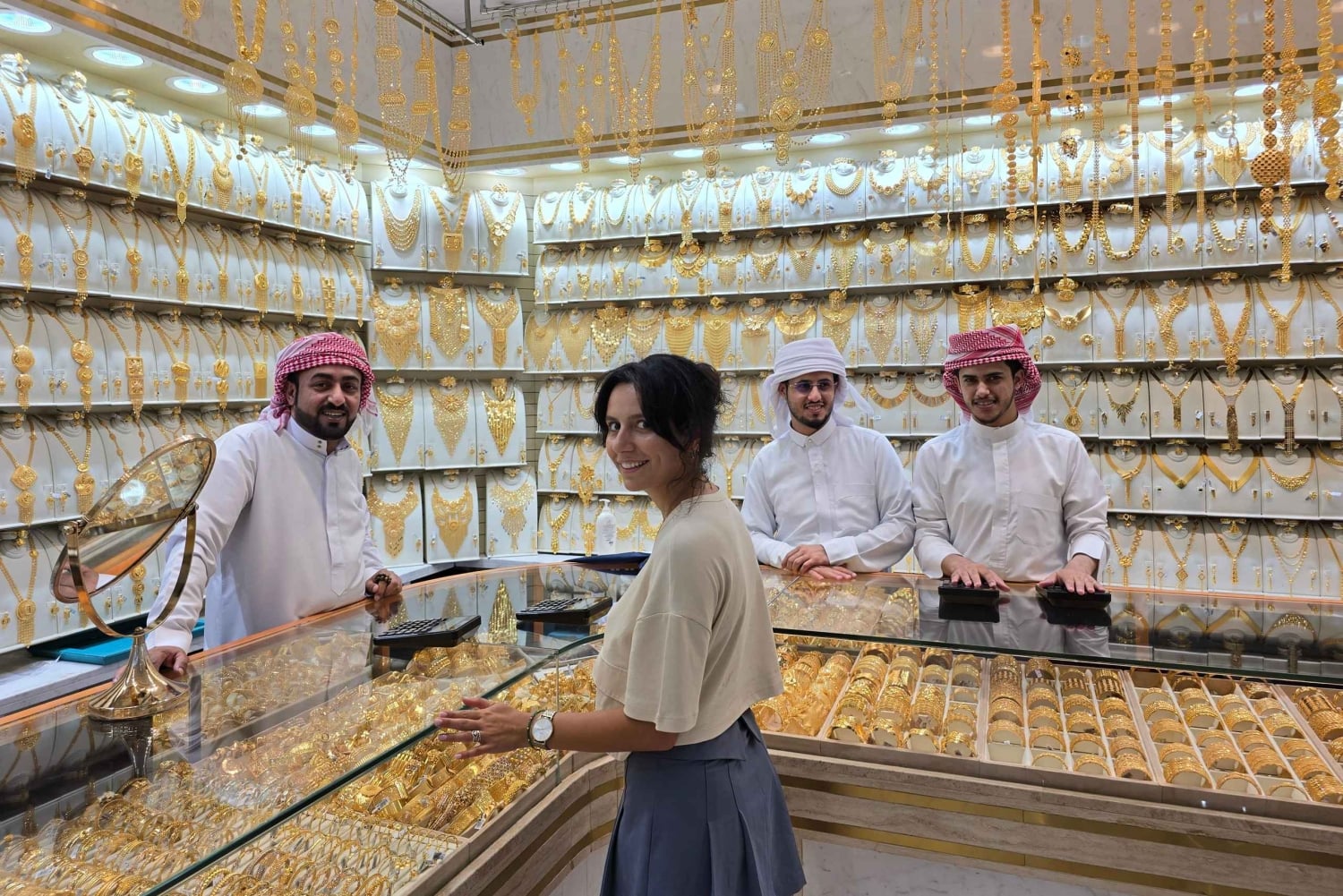 Old Dubai Heritage Walking Tour – 3-Hour Cultural Experience