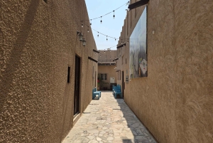 Old Dubai Heritage Walking Tour – 3-Hour Cultural Experience