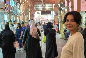 Old Dubai Heritage Walking Tour – 3-Hour Cultural Experience