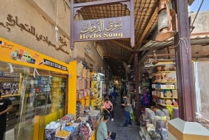Old Dubai Heritage Walking Tour – 3-Hour Cultural Experience