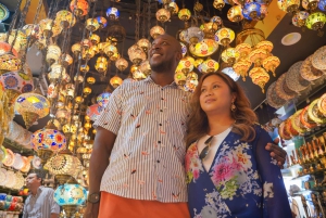 Old Dubai: Premium Guided Tour with Street Food & Abra Ride