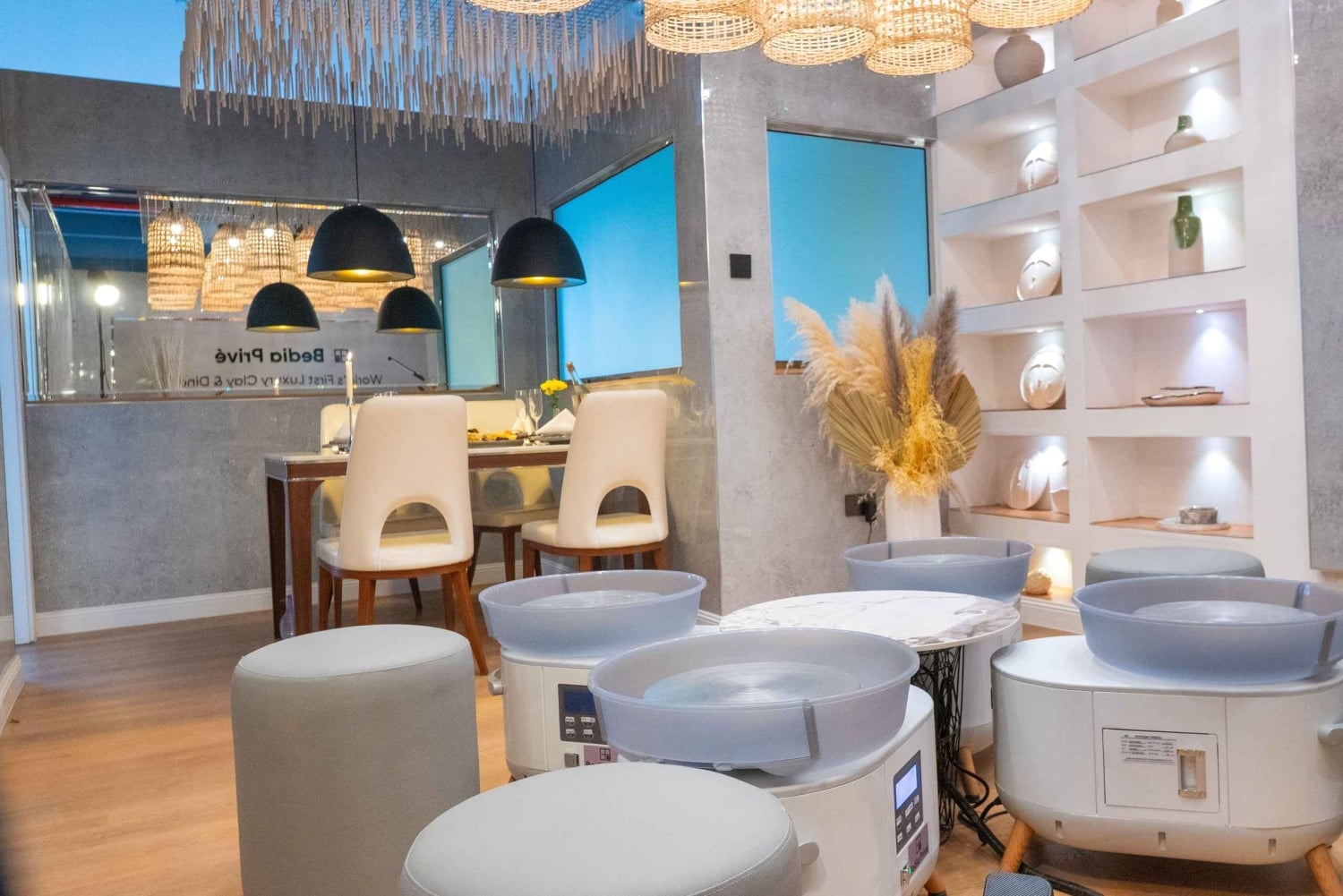 Nur in Dubai: Aktivität für Paare und Familien – Luxus-Töpfern & Essen