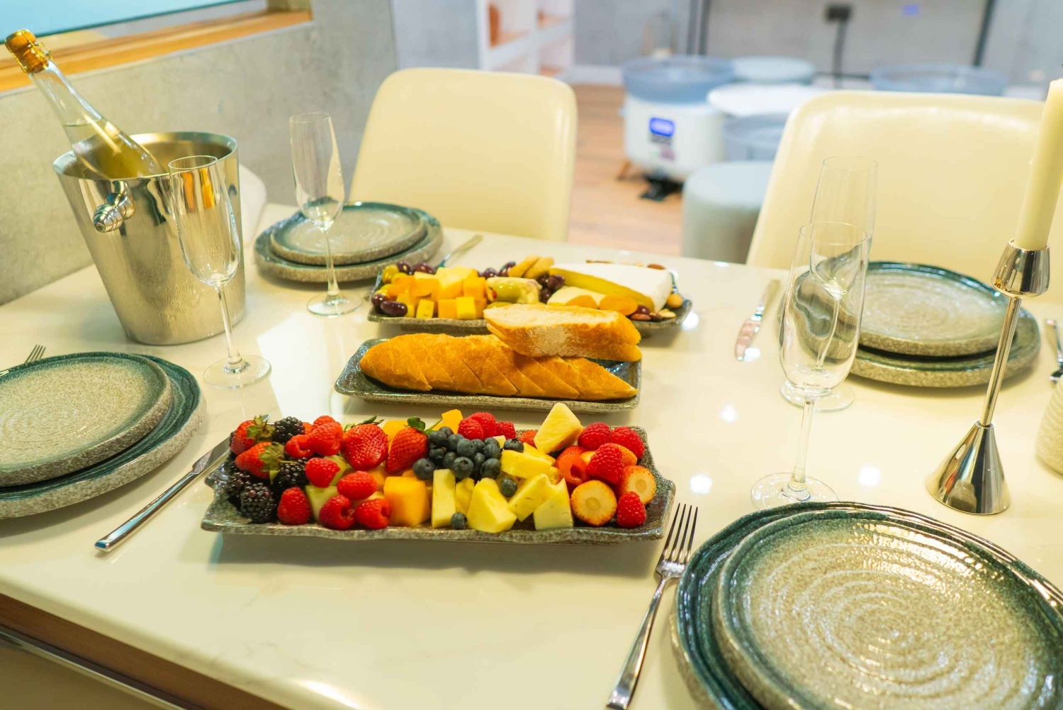 Nur in Dubai: Aktivität für Paare und Familien – Luxus-Töpfern & Essen