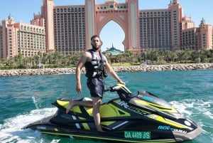 Palm Jumeirah: tour guidato in moto d'acqua di 1 ora e mezza