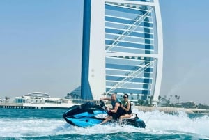 Palm Jumeirah: 1,5-godzinna wycieczka na skuterze wodnym z przewodnikiem