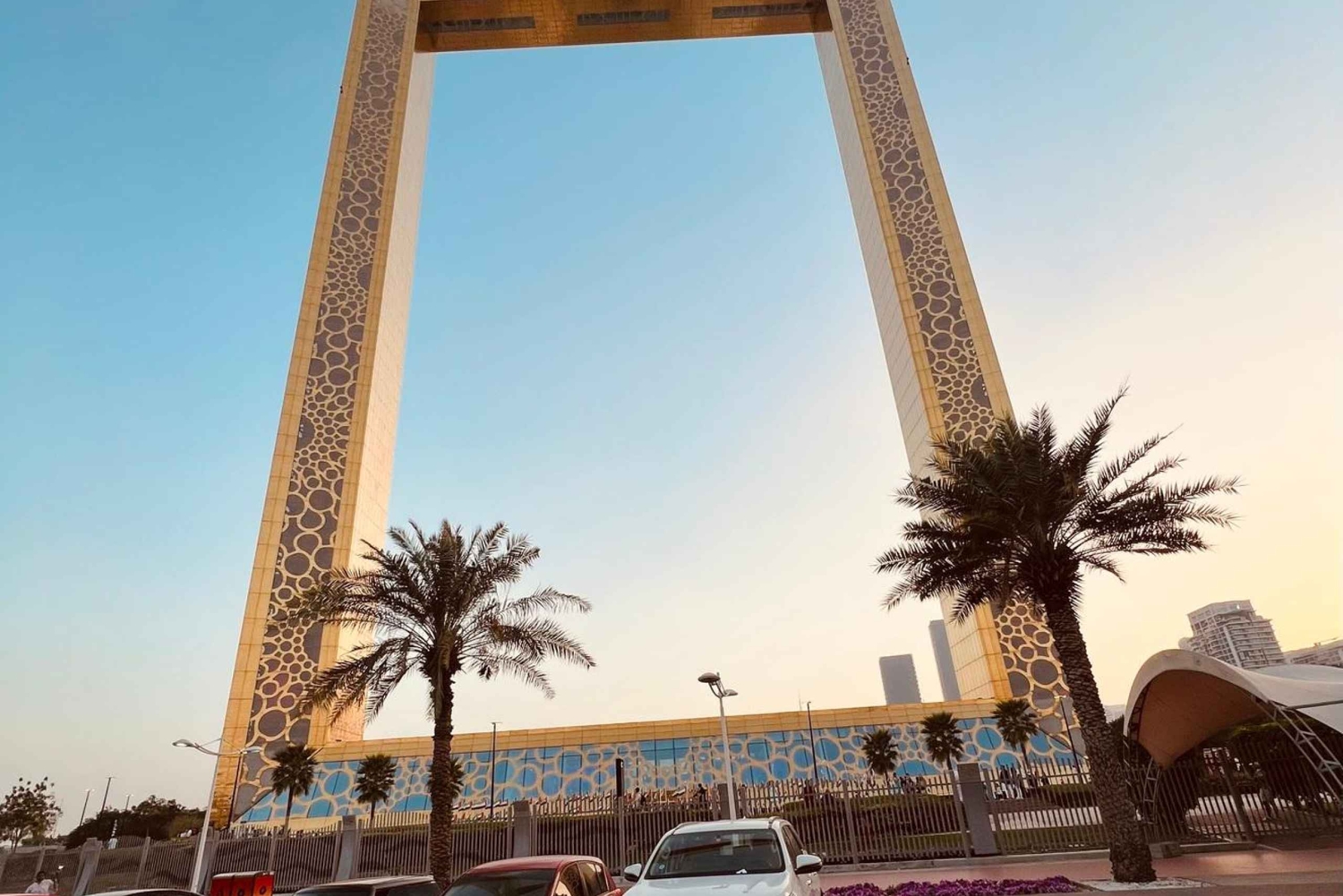 Passeio turístico premium pela cidade do Dubai em SUV