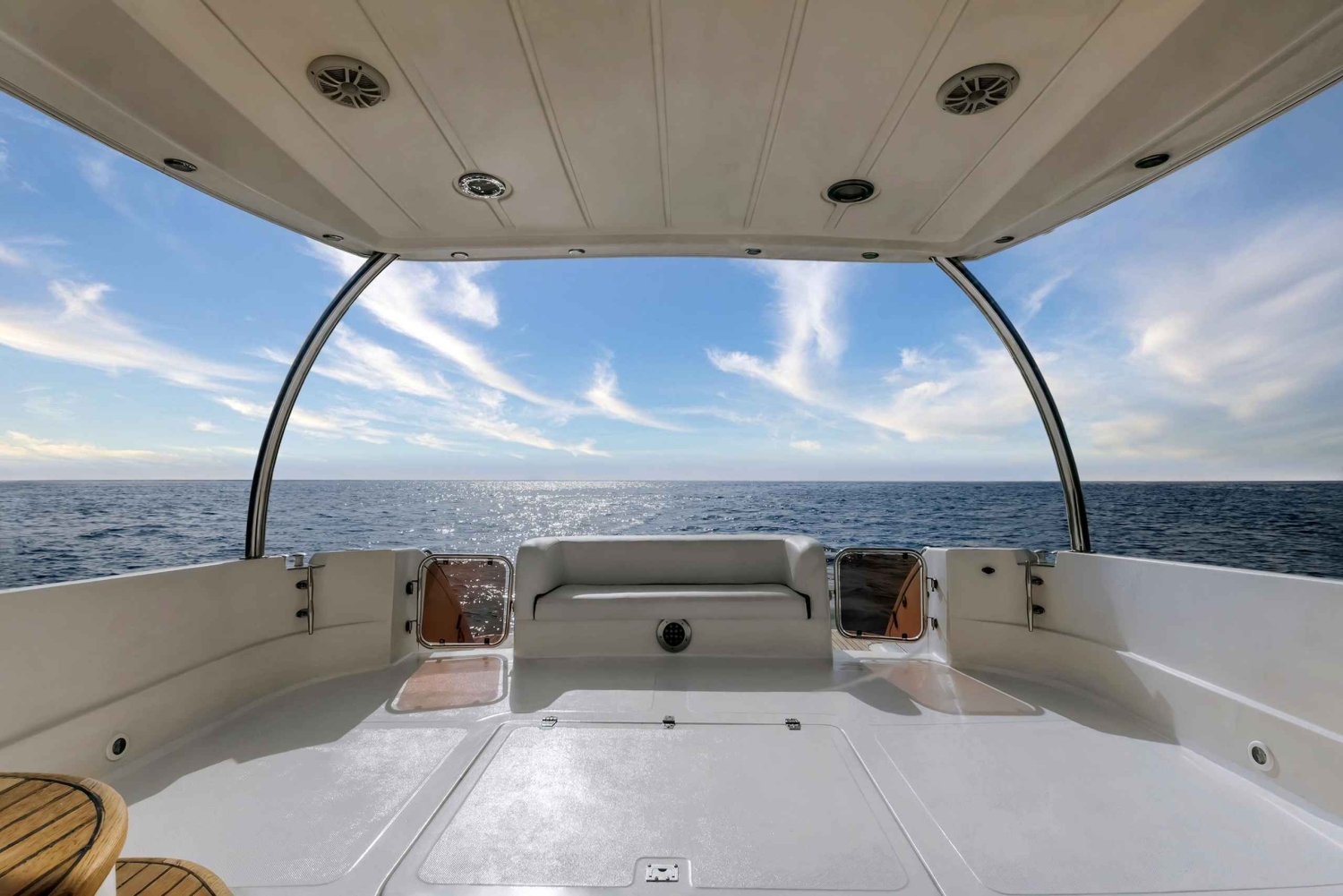 Private 50ft Yacht Cruise in Dubai