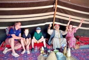 Private Dubai Old Town Tour,street food,Boat & Museums