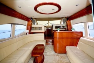 Dubai: 50-Foot Luxury Yacht Charter with Soft Drinks
